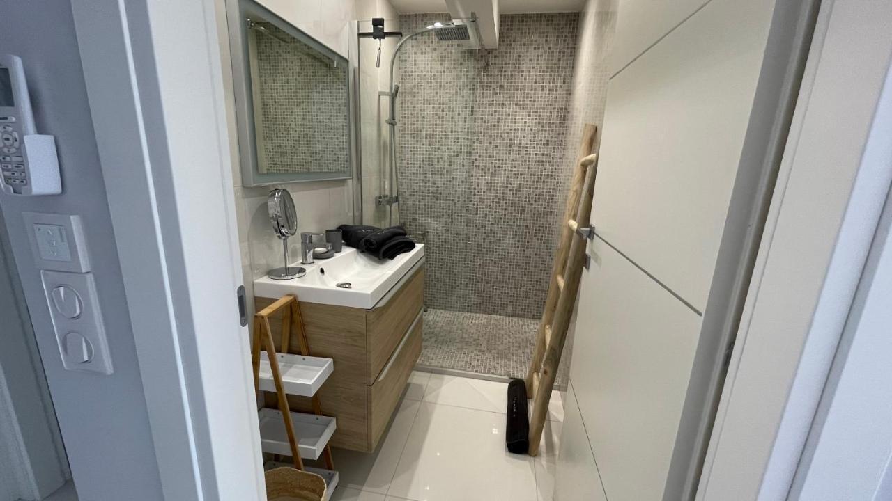 Cannes Pointe Croisette : Superbe Logement Vue Mer Buitenkant foto